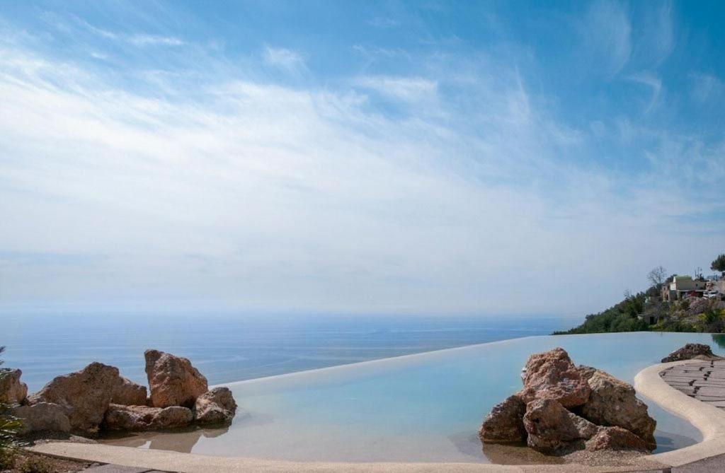 Monastero Santa Rosa & Hotel 5*